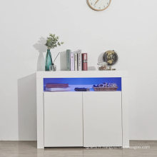 Armoire de cuisine haute brillance avec éclairage LED